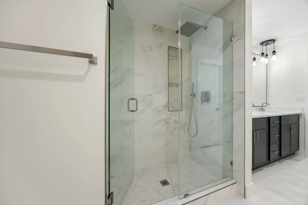 618 West Meadow Avenue Lombard IL 60148