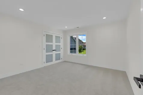 618 West Meadow Avenue Lombard IL 60148