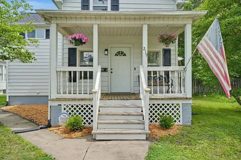 219 East Orleans Paxton IL 60957