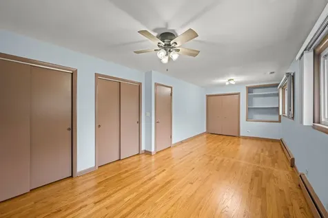 7662 Enfield Avenue Morton Grove IL 60053