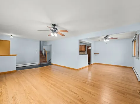 7662 Enfield Avenue Morton Grove IL 60053