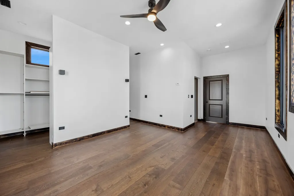 1412 West Fuller Street Chicago IL 60608