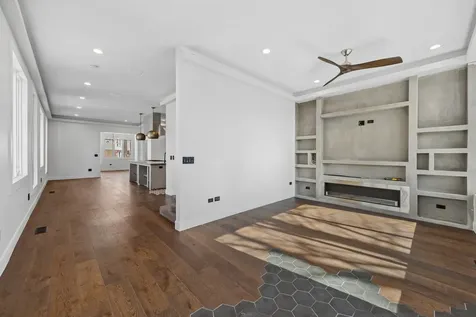 1412 West Fuller Street Chicago IL 60608