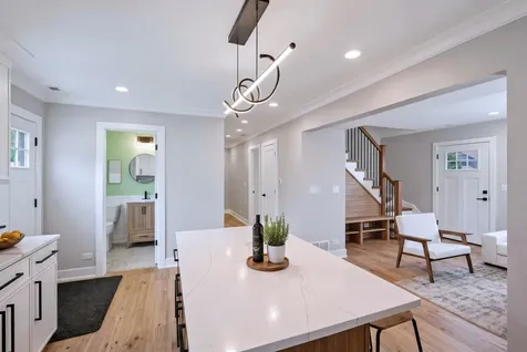 9338 Sayre Avenue Oak Lawn IL 60453