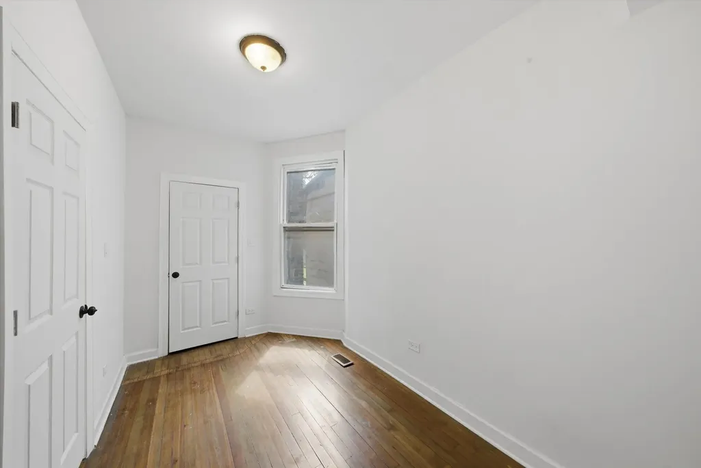 8535 South Morgan Street Chicago IL 60620