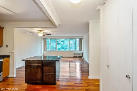 211 East Ohio Street Chicago IL 60611