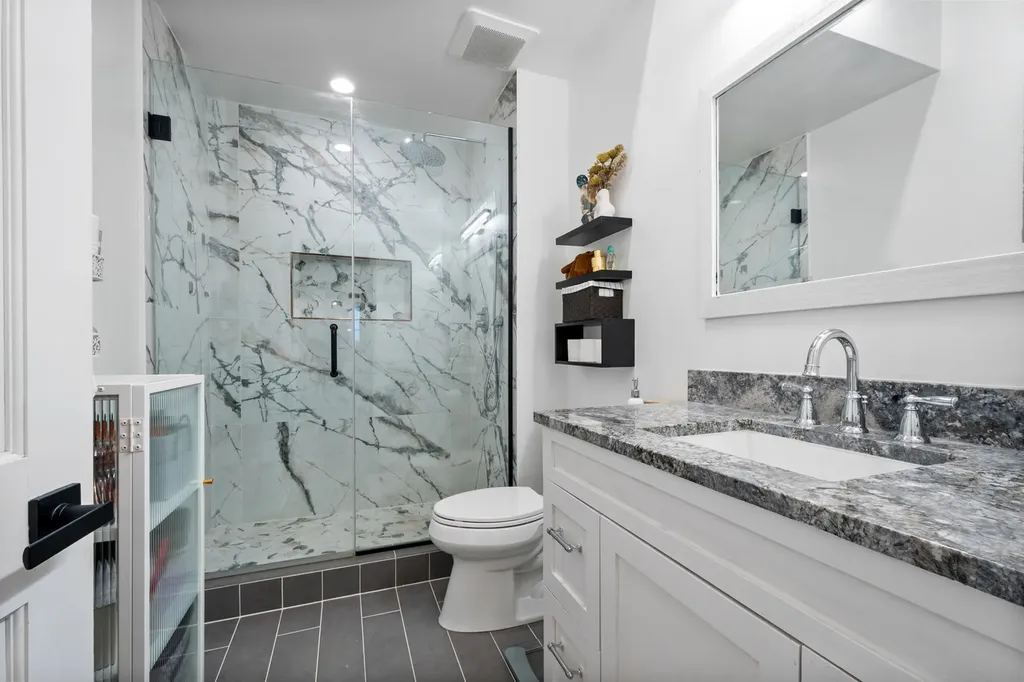 110 North Peoria Street Chicago IL 60607