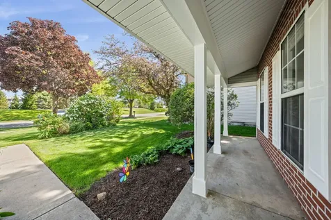 621 Cutter Lane Elk Grove Village IL 60007