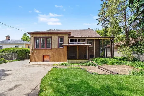 289 South Pick Avenue Elmhurst IL 60126