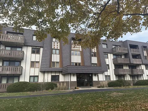 13000 West Heiden Circle Lake Bluff IL 60044