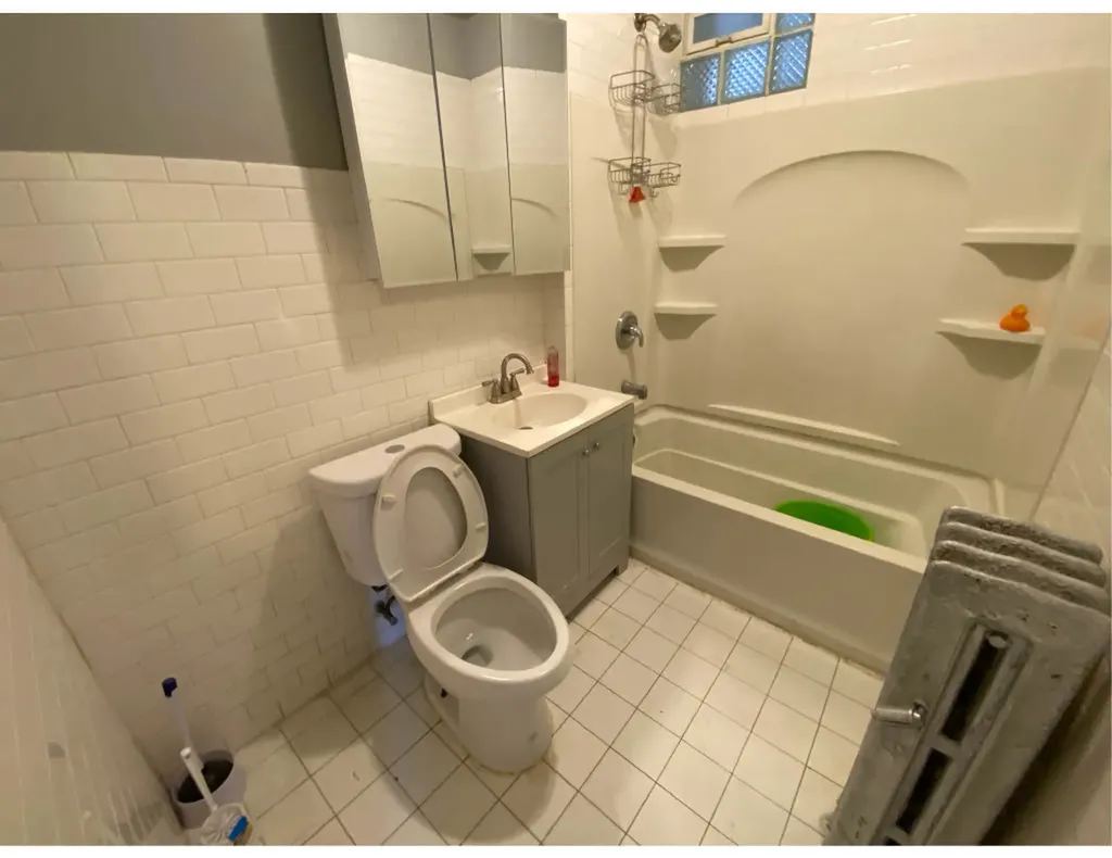 3104 West 64th Street Chicago IL 60629