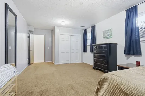218 Cambridge Drive Normal IL 61761