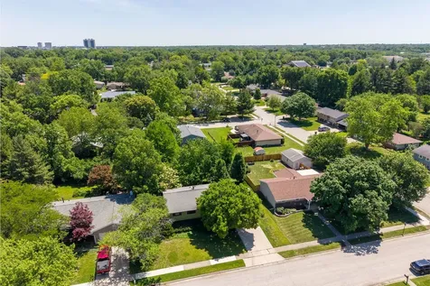 218 Cambridge Drive Normal IL 61761