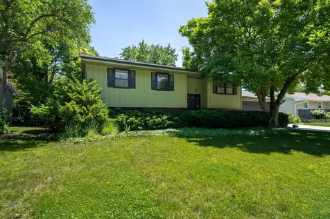 218 Cambridge Drive Normal IL 61761