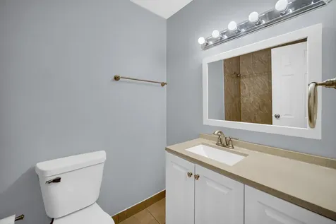 1193 East Barberry Lane Palatine IL 60074