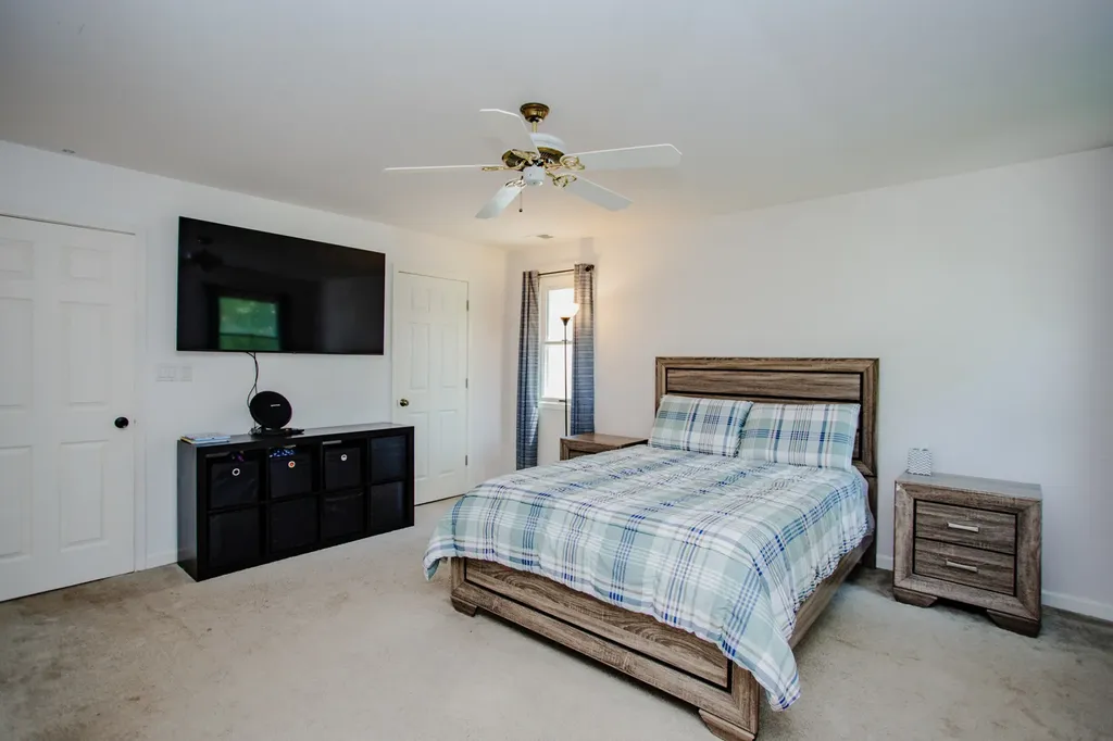 2705 School Drive Rolling Meadows IL 60008