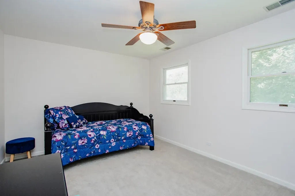 2705 School Drive Rolling Meadows IL 60008
