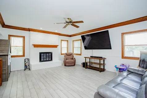 2705 School Drive Rolling Meadows IL 60008