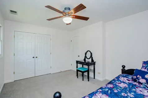 2705 School Drive Rolling Meadows IL 60008