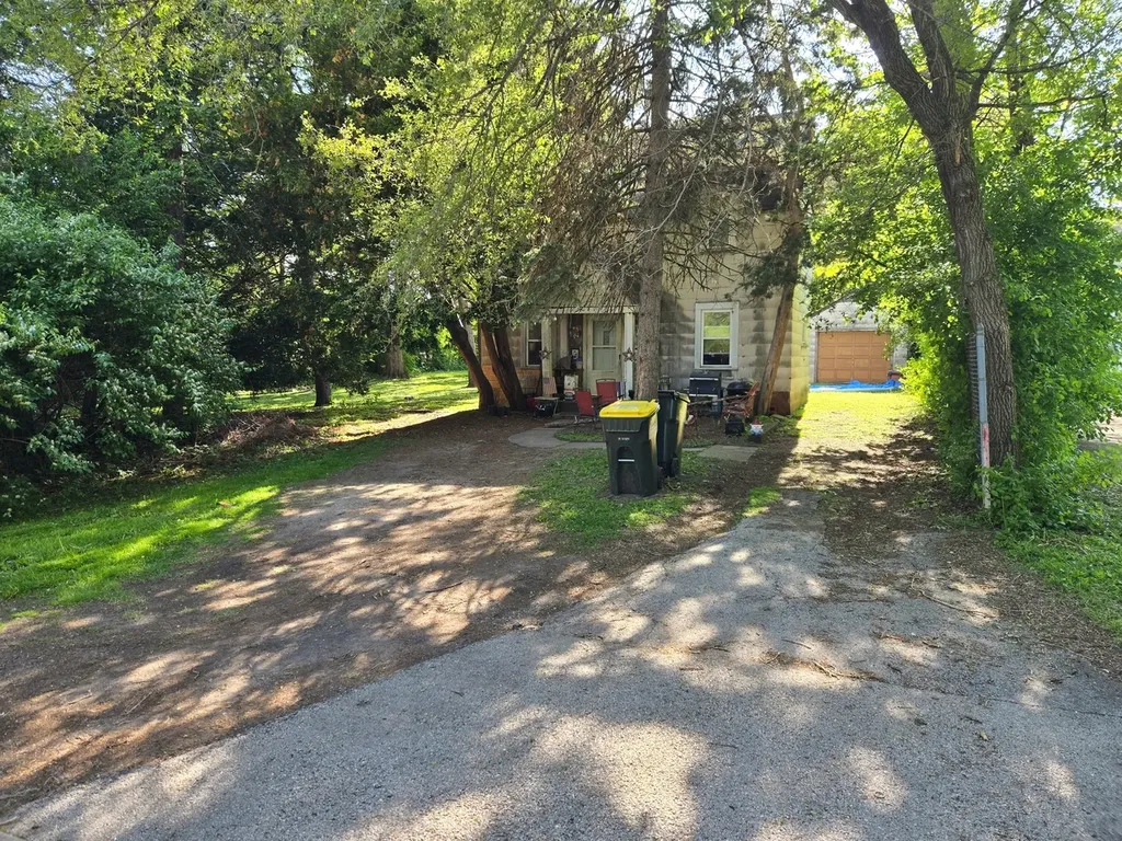 1S156 3RD Street Lombard IL 60148