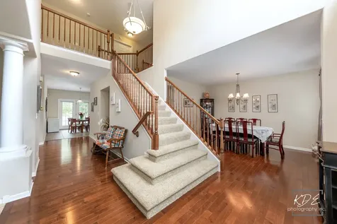 815 Preston Lane Oswego IL 60543