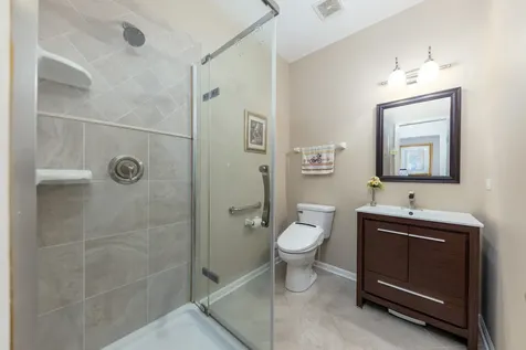 815 Preston Lane Oswego IL 60543