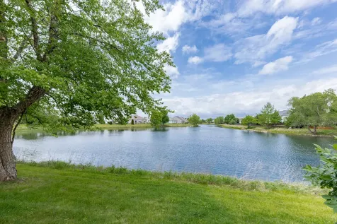 815 Preston Lane Oswego IL 60543