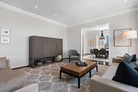 77 East Walton Street Chicago IL 60611