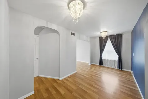 1517 East Roosevelt Road Wheaton IL 60187