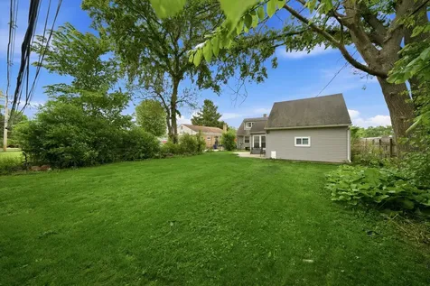 1517 East Roosevelt Road Wheaton IL 60187