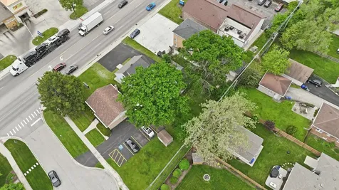 1517 East Roosevelt Road Wheaton IL 60187