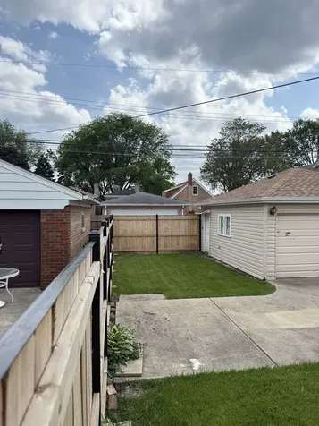 3725 West 80th Street Chicago IL 60652