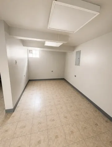 3725 West 80th Street Chicago IL 60652