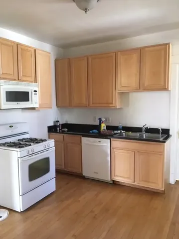 5235 North Winchester Avenue Chicago IL 60640