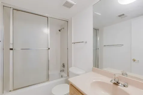 1726 Sessions Walk Hoffman Estates IL 60169