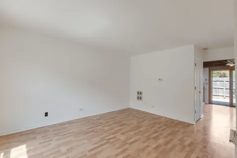 1726 Sessions Walk Hoffman Estates IL 60169
