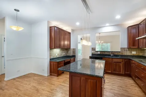 494 West Fontenay Way Palatine IL 60067