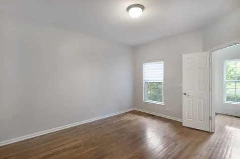494 West Fontenay Way Palatine IL 60067