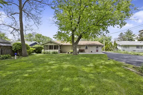 19031 Baker Avenue Country Club Hills IL 60478