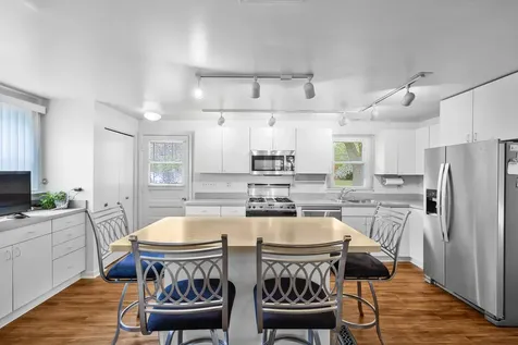 19031 Baker Avenue Country Club Hills IL 60478