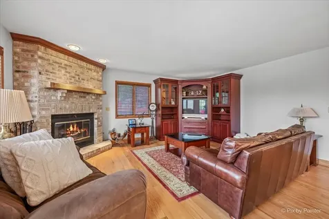 1317 Park Place Lake Holiday IL 60548
