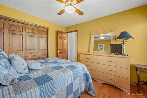 1317 Park Place Lake Holiday IL 60548
