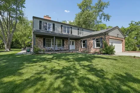 818 Valley Road Lake Forest IL 60045