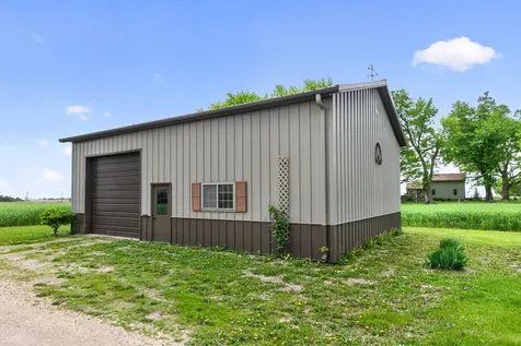 8086 Kane Road Waterman IL 60556