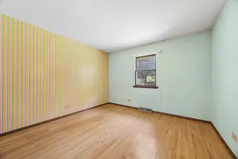 27W641 Holly Court West Chicago IL 60185