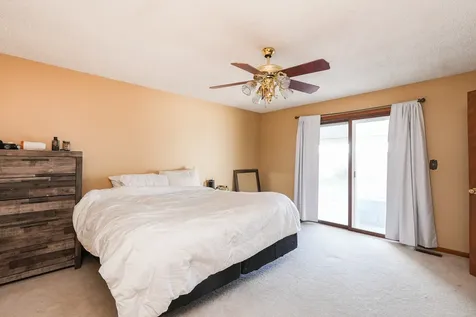 901 Edwin Drive Bourbonnais IL 60914