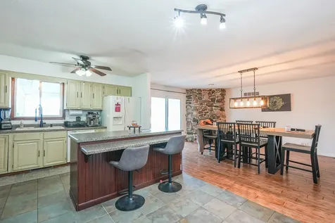901 Edwin Drive Bourbonnais IL 60914