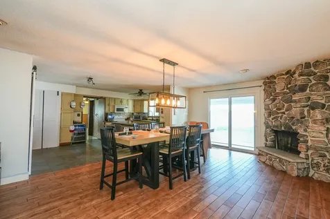 901 Edwin Drive Bourbonnais IL 60914