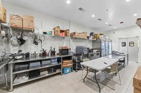 8711 West 95 Street Hickory Hills IL 60457