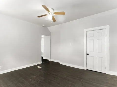 9209 South Woodlawn Avenue Chicago IL 60619